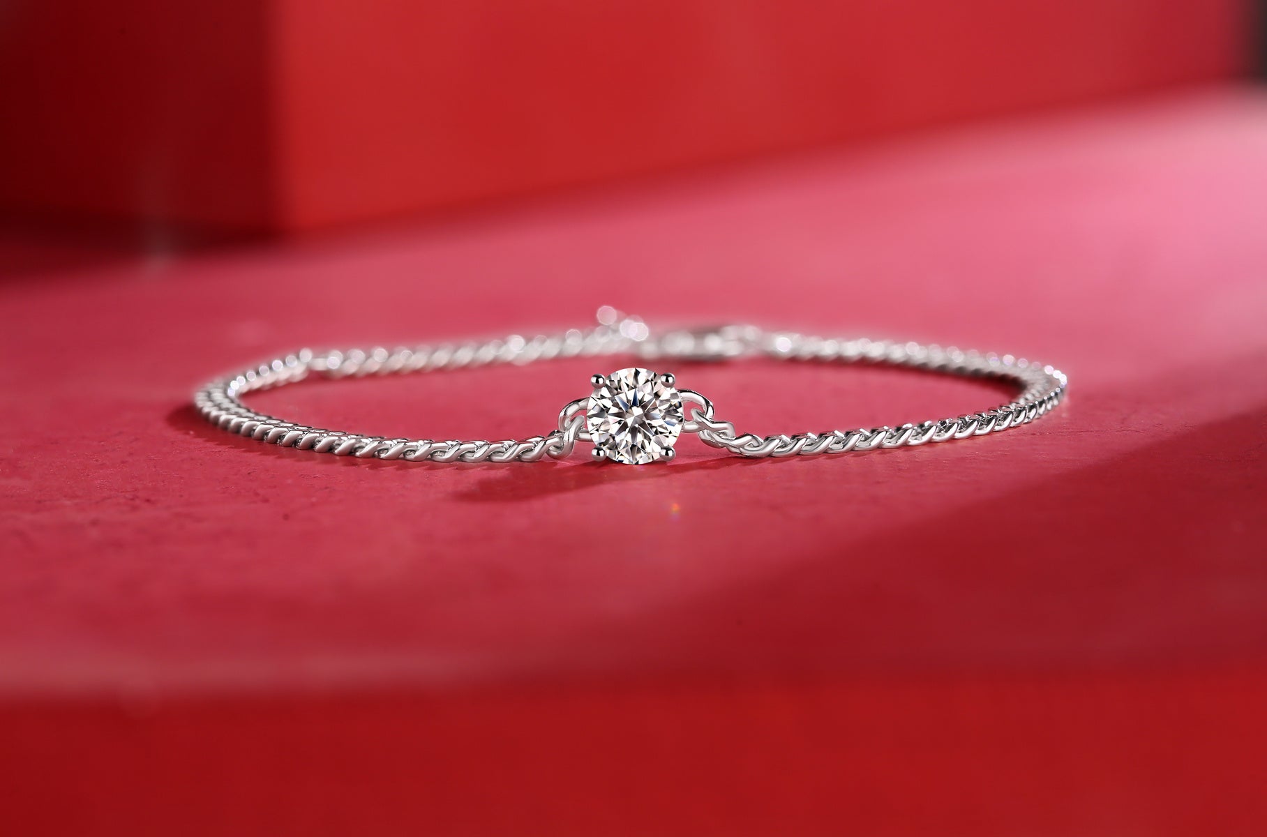Metallic Silver Bracelet with Diamond Feature
