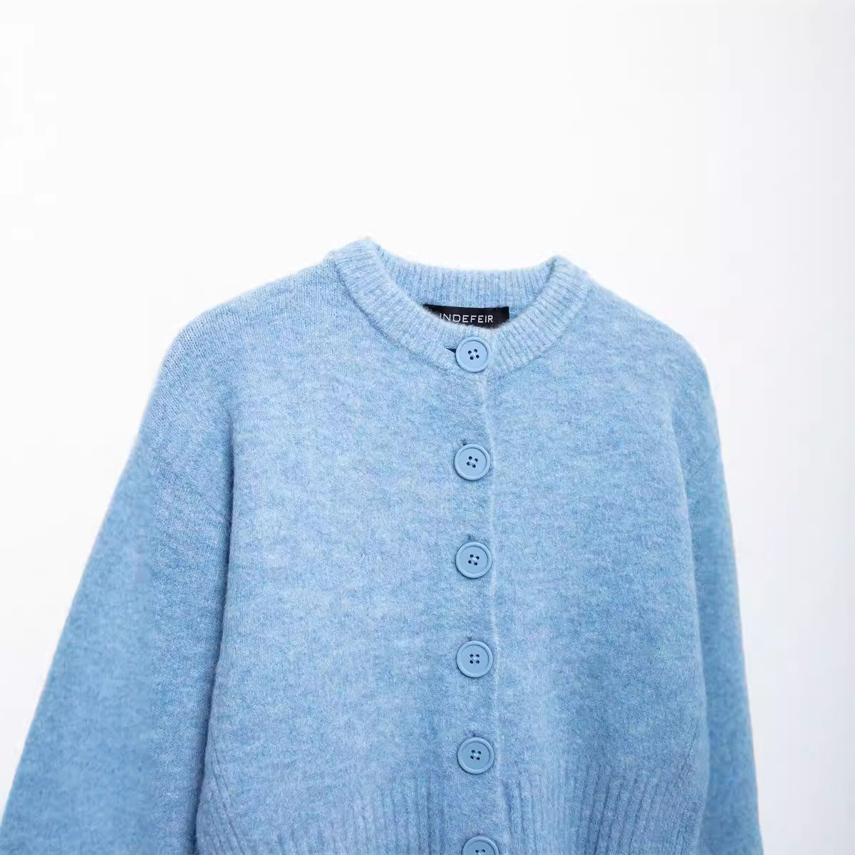 Round neck solid colour loose-fitting cardigan for women