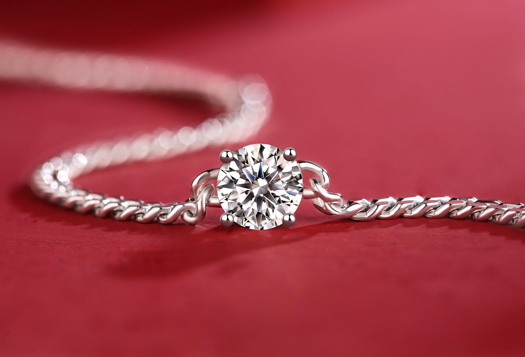 Metallic Silver Bracelet with Diamond Feature